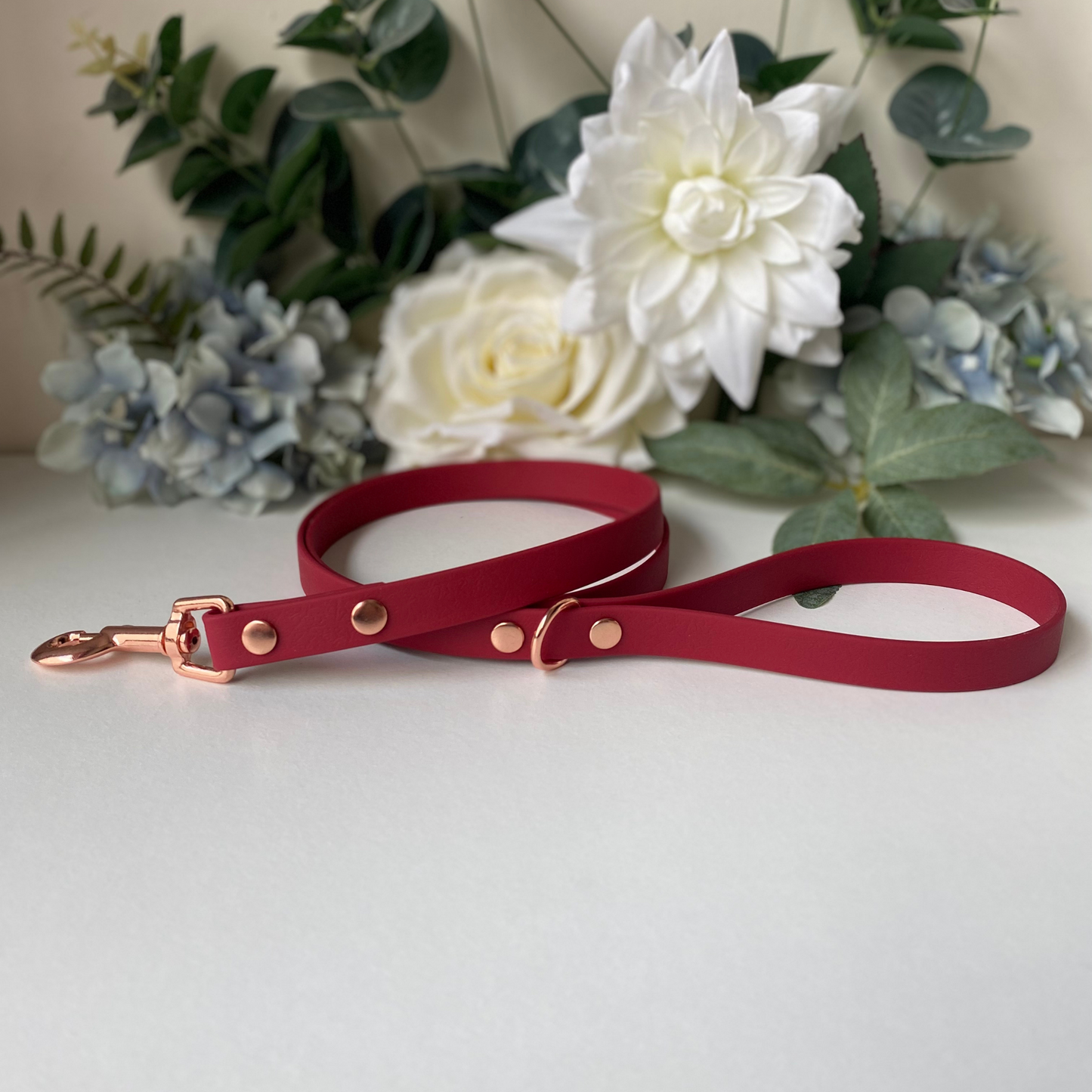 Wine Red Waterproof Lead