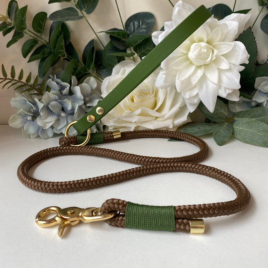 Brown Paracord Lead